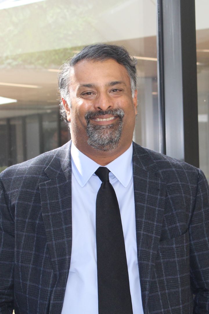 Dr. Vinoo Thomas, MD  